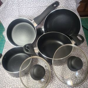 Non-Stick Black Cookware Set VREMI 6 pieces